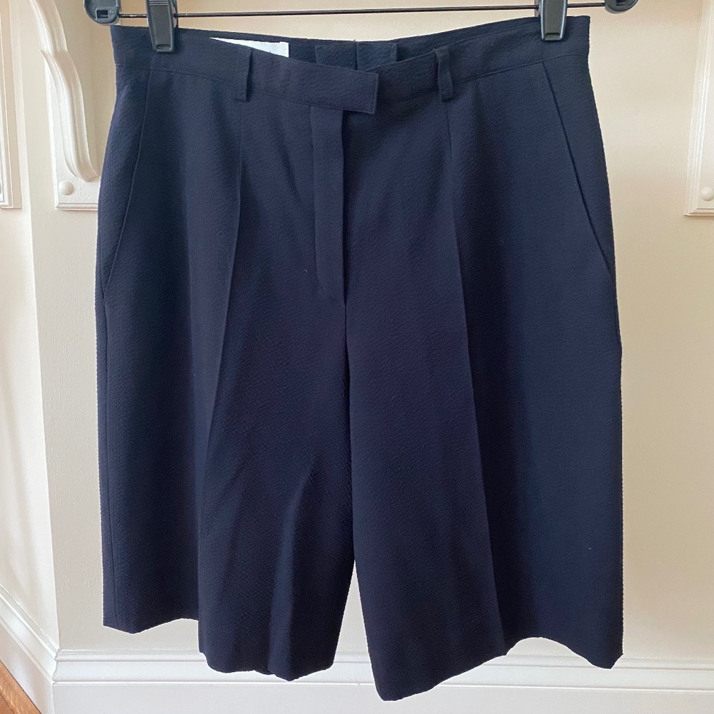 Escada Navy Bermuda short size 38